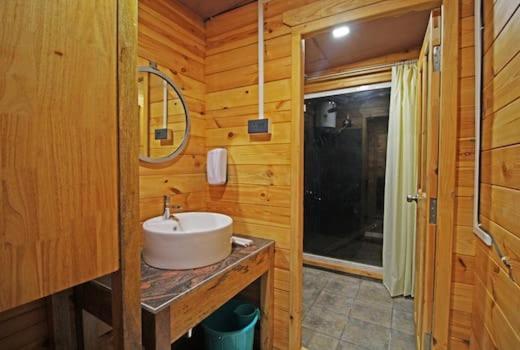 Flamingo Beach Resort GOA Екстериор снимка